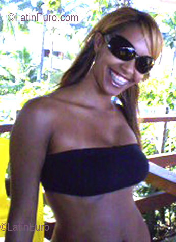 tantalizing Brazil girl